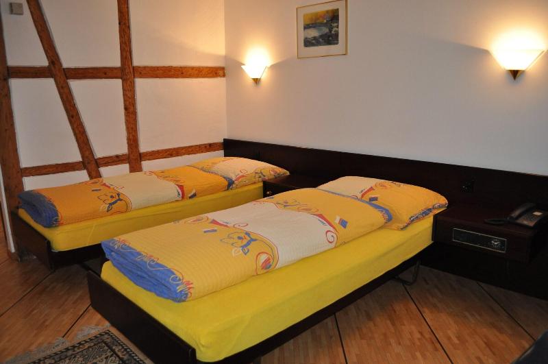 Hotel Schweizerhof - Oda