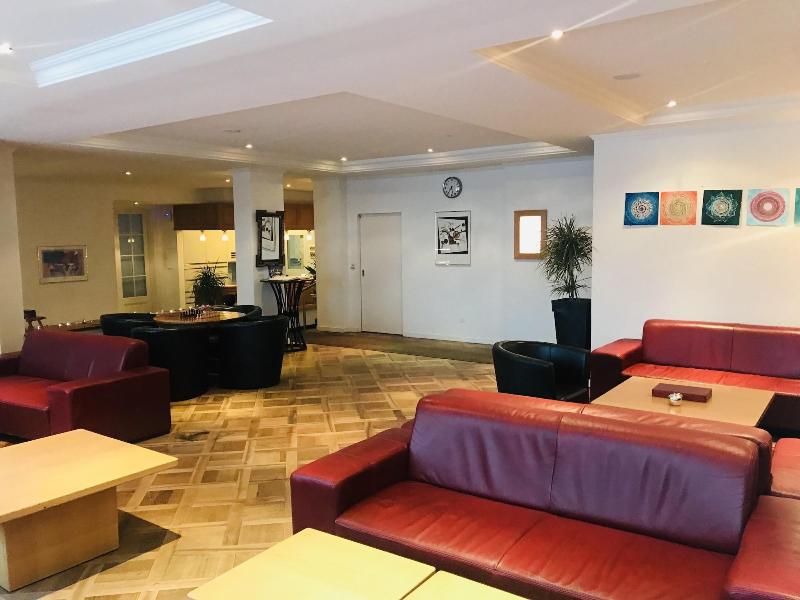 Parkhotel Bellevue Lenk - Lobi