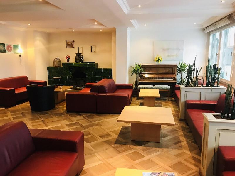 Parkhotel Bellevue Lenk - Lobi