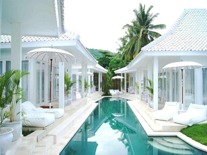 Harmony Villas Lombok - Havuz