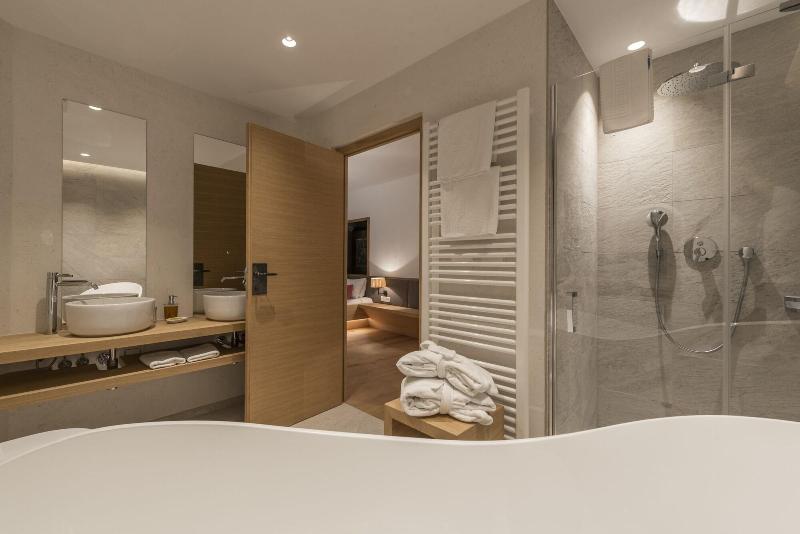Hotel Strasserwirt - Herrenansitz zu Tirol - Oda