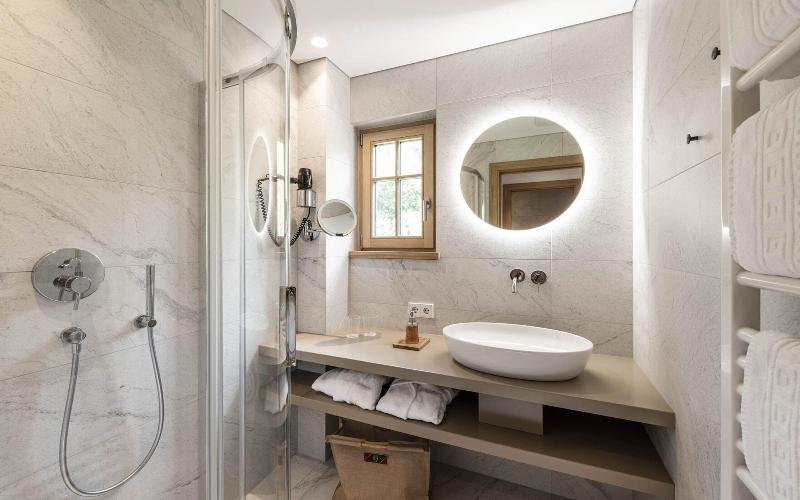 Hotel Strasserwirt - Herrenansitz zu Tirol - Oda