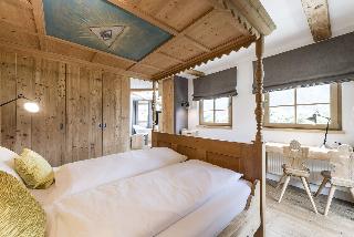 Hotel Strasserwirt - Herrenansitz zu Tirol fotoÄŸrafÄ±