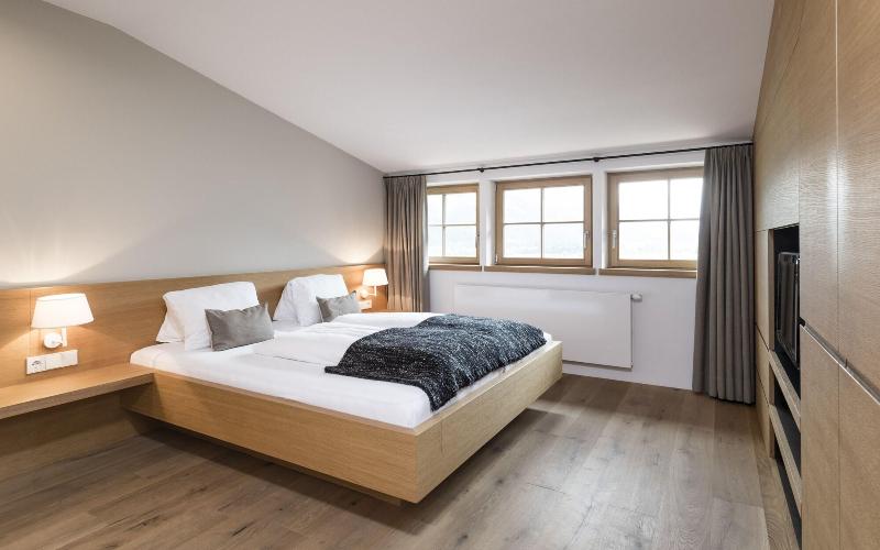 Hotel Strasserwirt - Herrenansitz zu Tirol - Oda