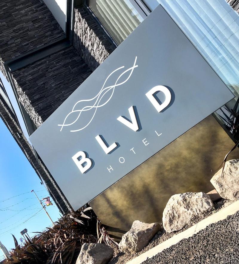 Boulevard Hotel - Genel