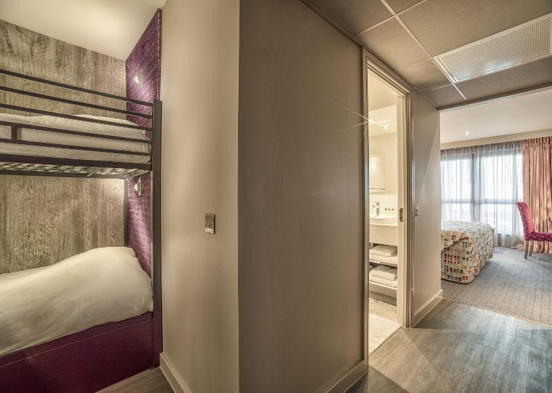 Boulevard Hotel - Oda