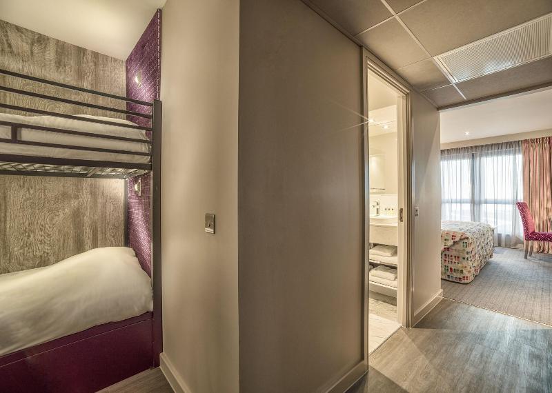 Boulevard Hotel - Oda