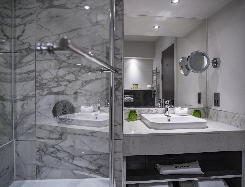 Boulevard Hotel - Oda