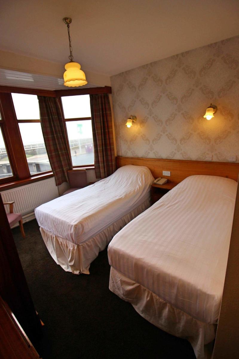 Headlands Hotel - Oda