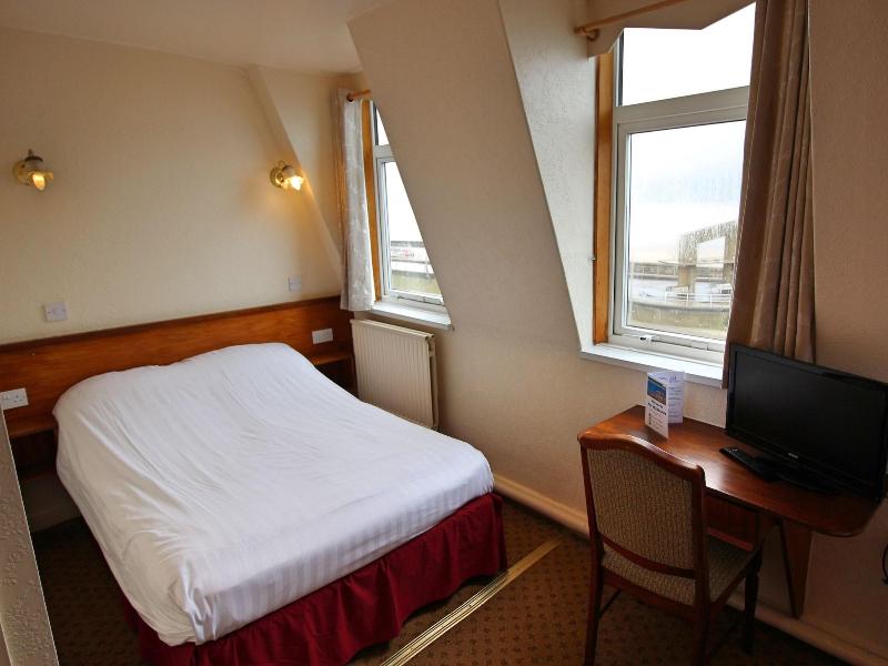Headlands Hotel - Oda