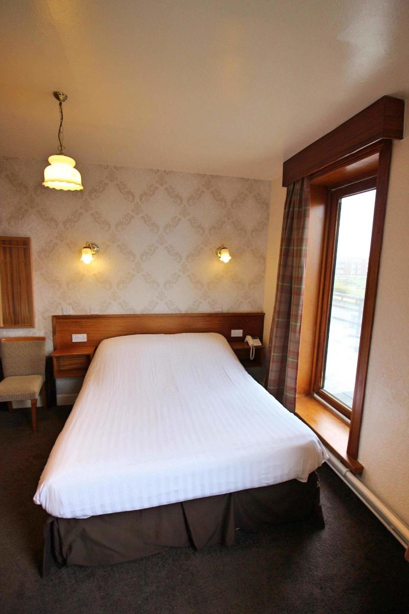 Headlands Hotel - Oda