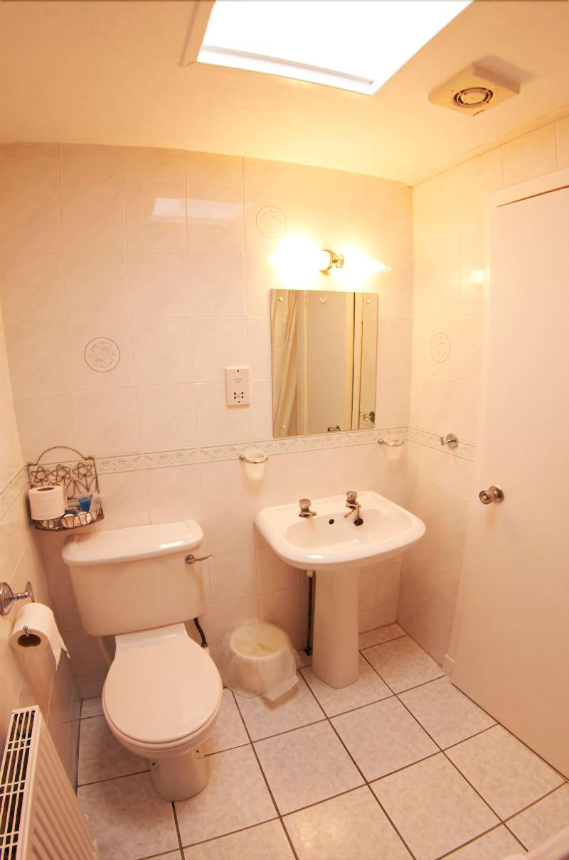 Abbotsford Hotel - Oda