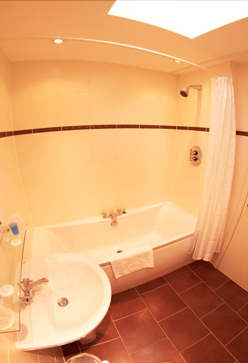 Abbotsford Hotel - Oda