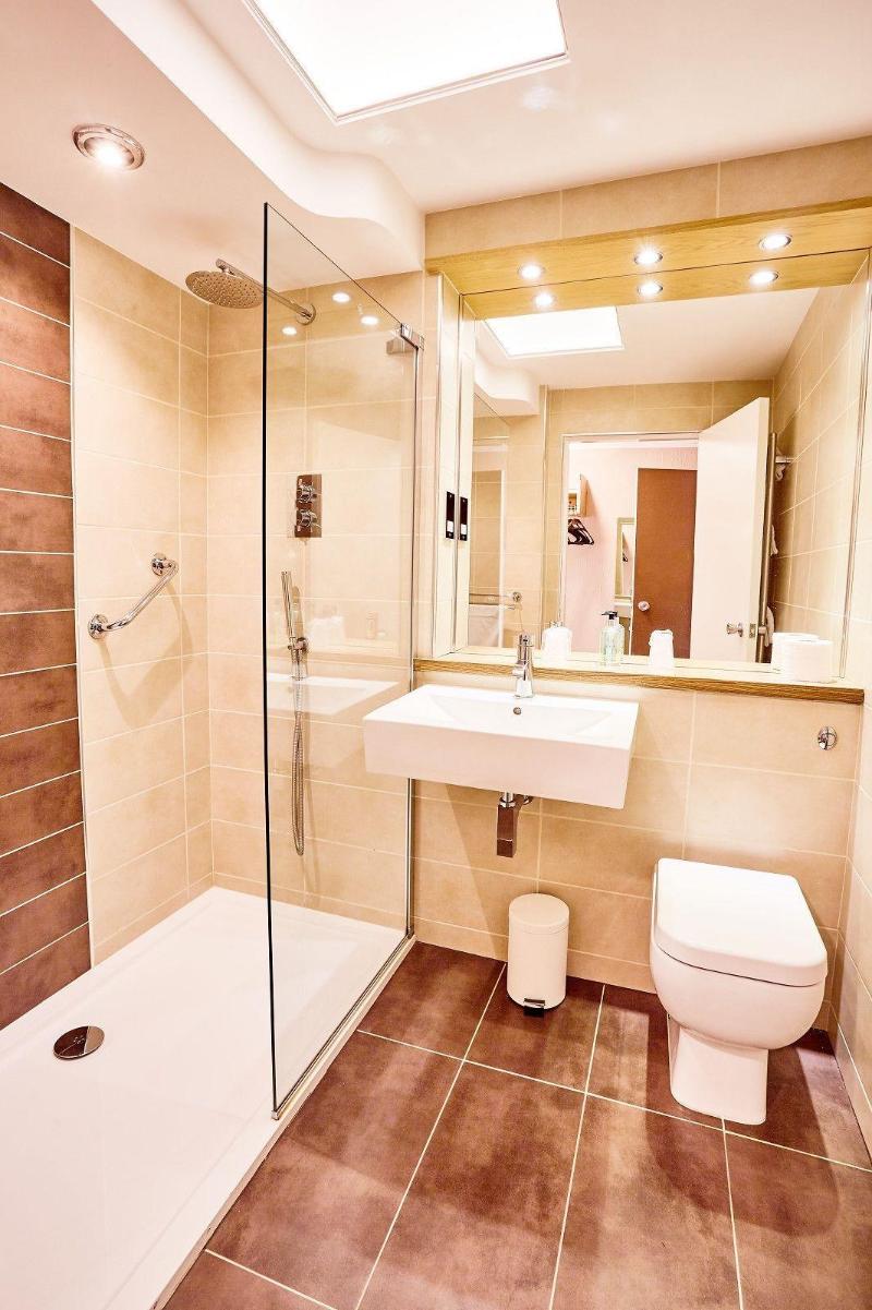 Abbotsford Hotel - Oda