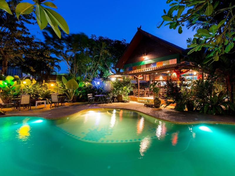 Shanti Lodge Phuket - Havuz