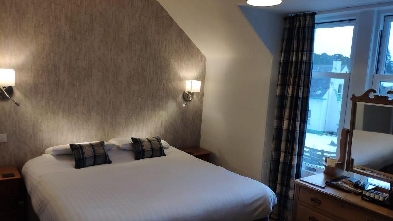 Cairn Hotel - Oda