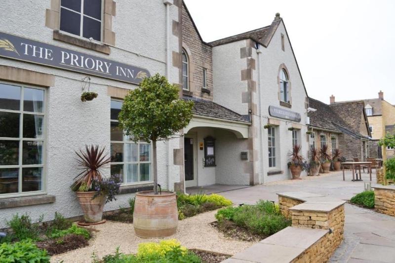 The Priory Inn Tetbury - Genel