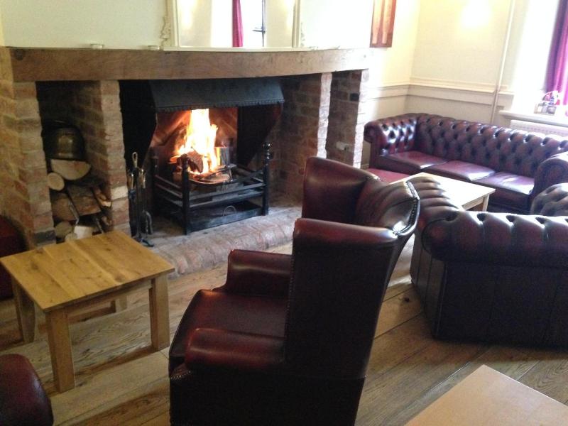 The Wheatsheaf - Lobi