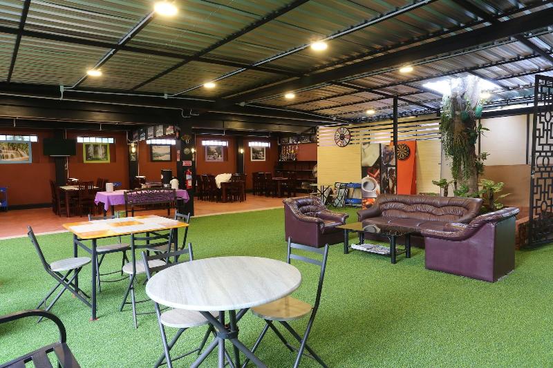 Baan Chang Hotel & Coffee House by ZUZU - Lobi