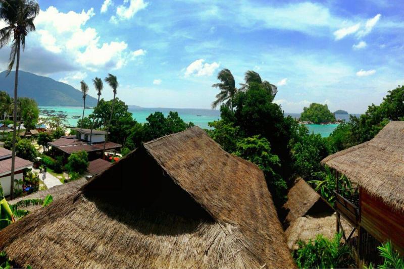 Ten Moons Lipe Resort - Genel