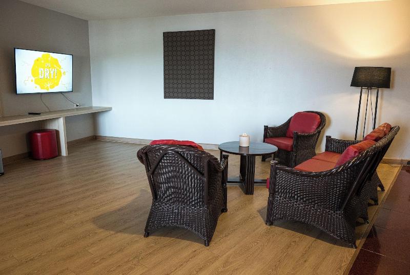 Marine Yensabai Hotel Pattaya - Oda