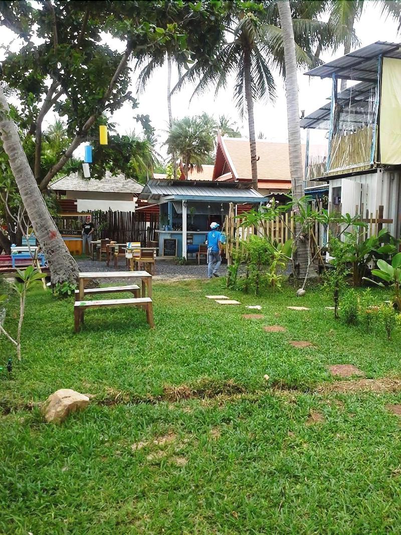 Think & Retro Cafe Lipa Noi Samui - Genel