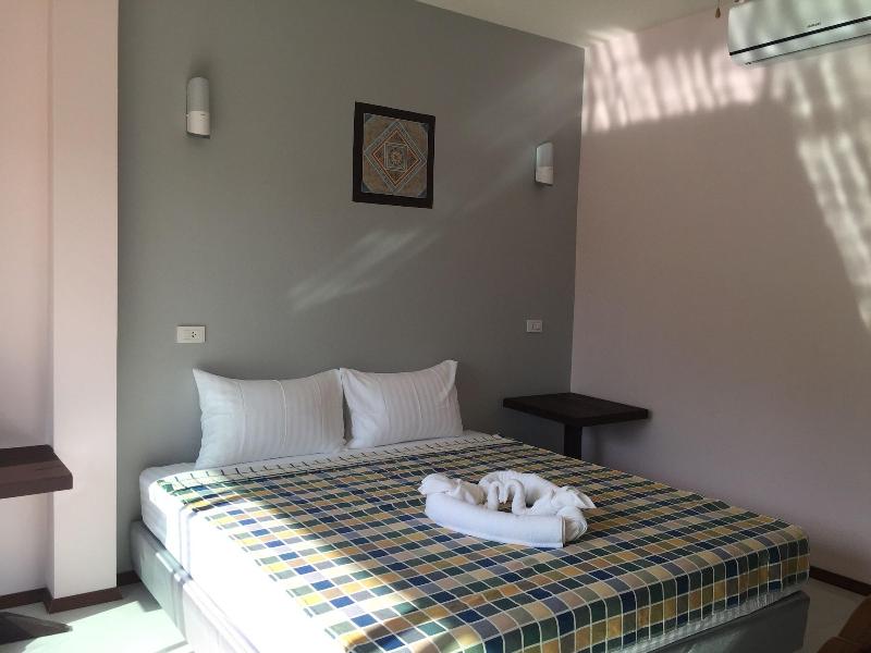 Khaolak Summer House Resort 2 - Oda