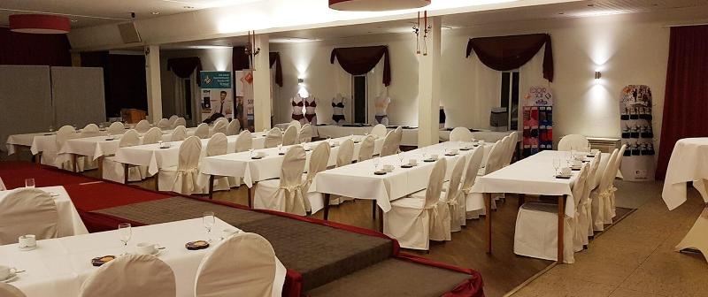 Hotel Zum Deutschen Hause - Toplantı
