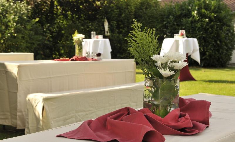 Hotel Zum Deutschen Hause - Restoran