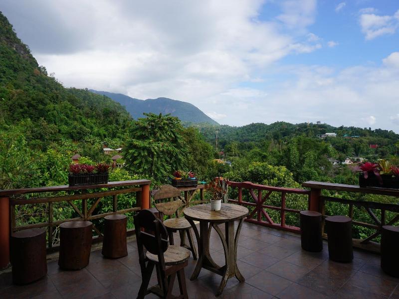 Baan Suan Boon Resort - Teras