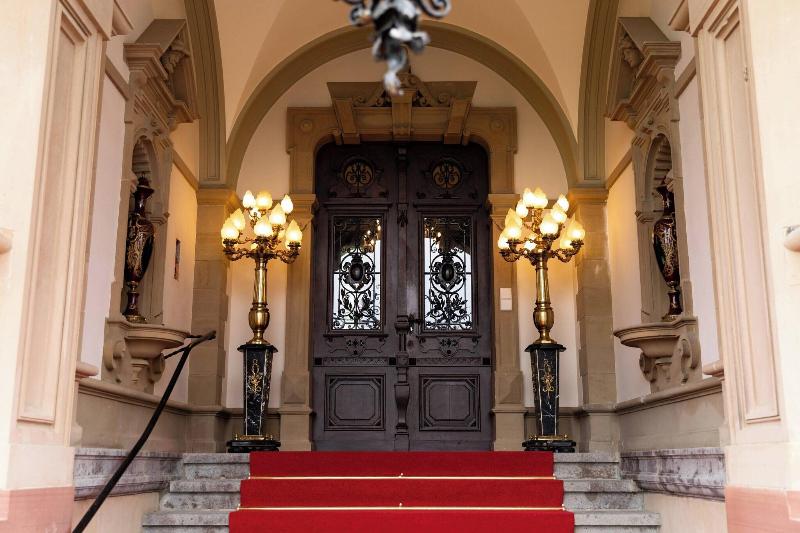 Schloss Lieser, Autograph Collection - Genel