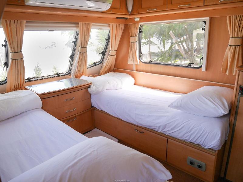 Samui Caravans Beach Camp - Oda