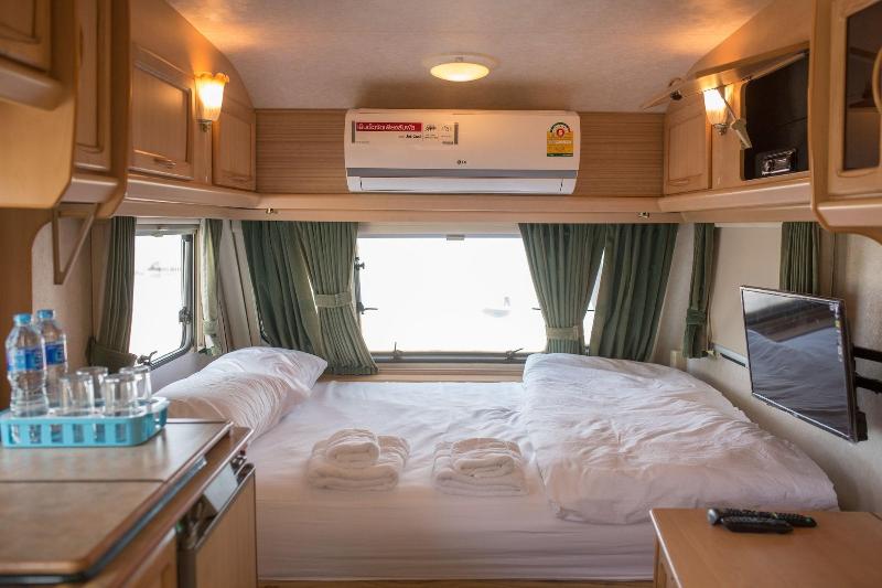 Samui Caravans Beach Camp - Oda