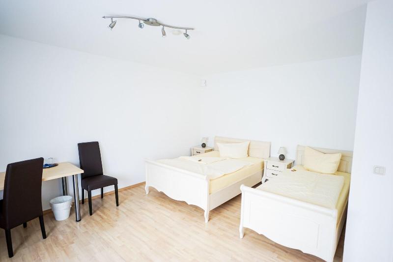 Hotel Sauer Garni - Oda