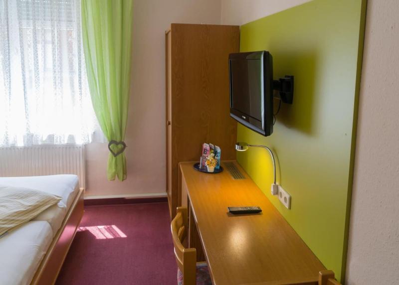 Hotel Zur Post - Oda