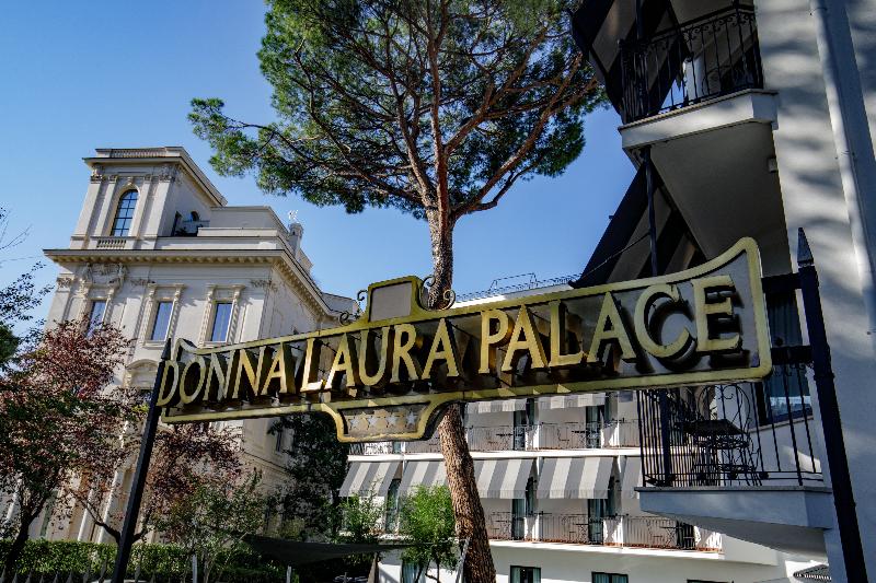 Donna Laura Palace - Genel