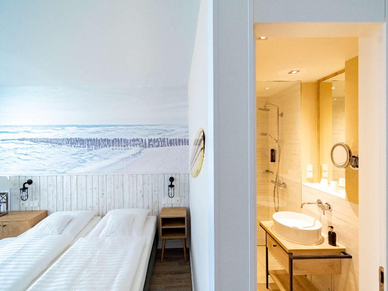 Wyn. Strandhotel Sylt - Genel