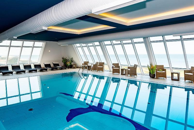 Wyn. Strandhotel Sylt - Havuz