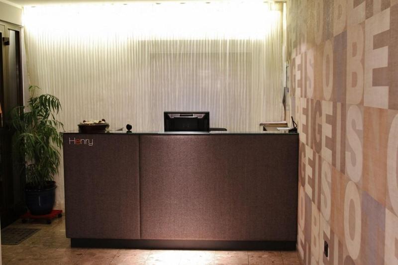 Hotel Henry - Genel