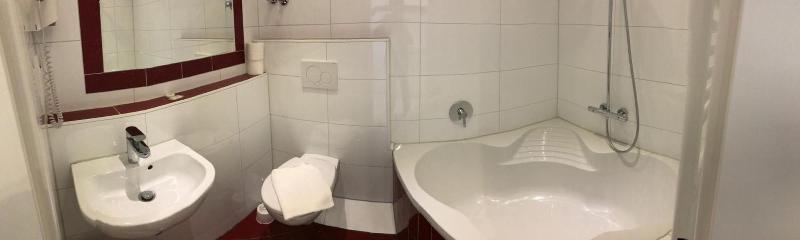 Hotel Berlin - Oda