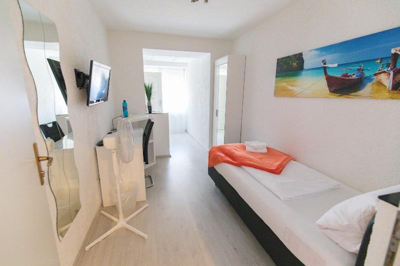 Hotel Berlin - Oda