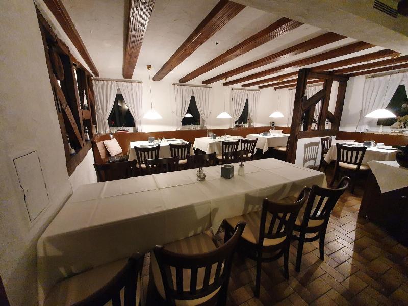 Hotel Gasthof Zum Ritter - Restoran