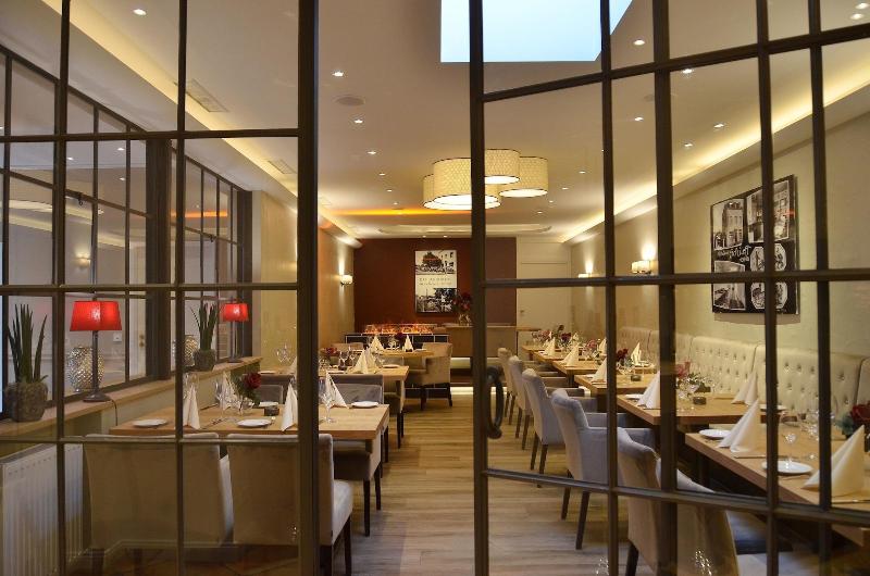 Hotel Zur Traube - Restoran