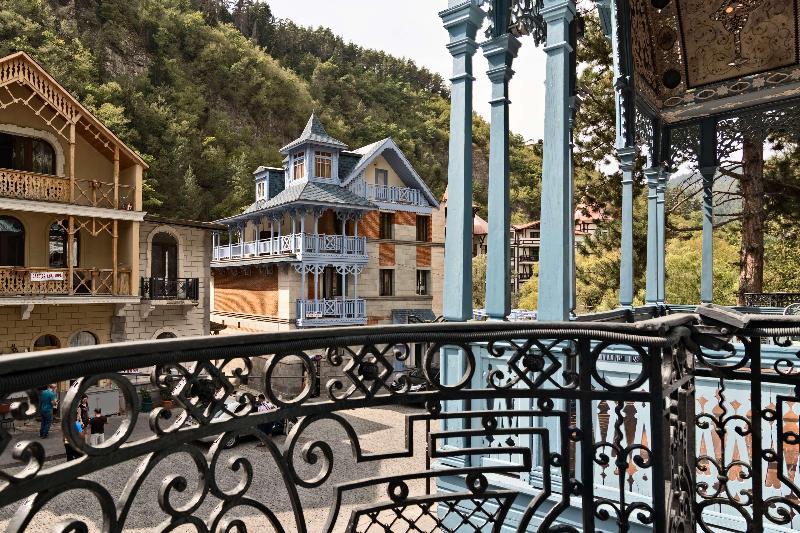 Golden Tulip Borjomi - Oda