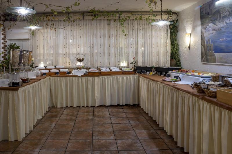 Hotel Restaurant Meteora - Restoran
