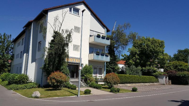 Hotel Garni Metzingen - Genel