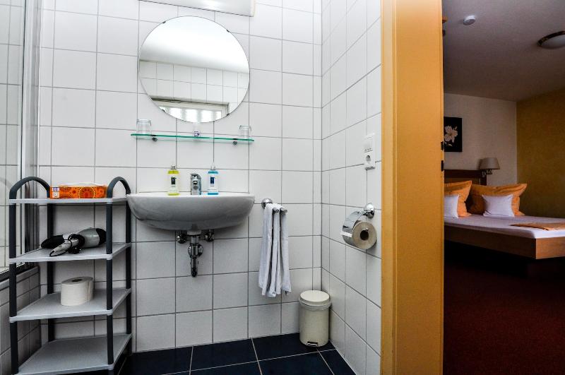 Hotel Garni Metzingen - Oda