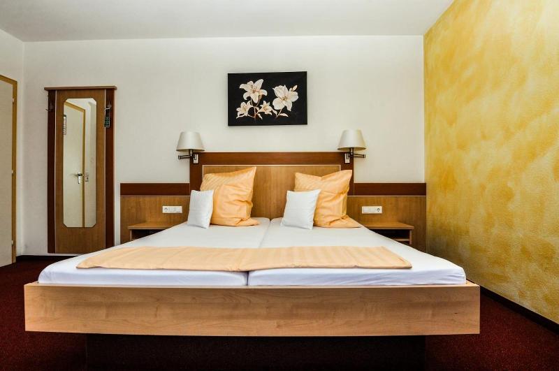 Hotel Garni Metzingen - Oda