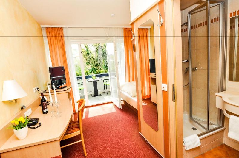 Hotel Garni Metzingen - Oda
