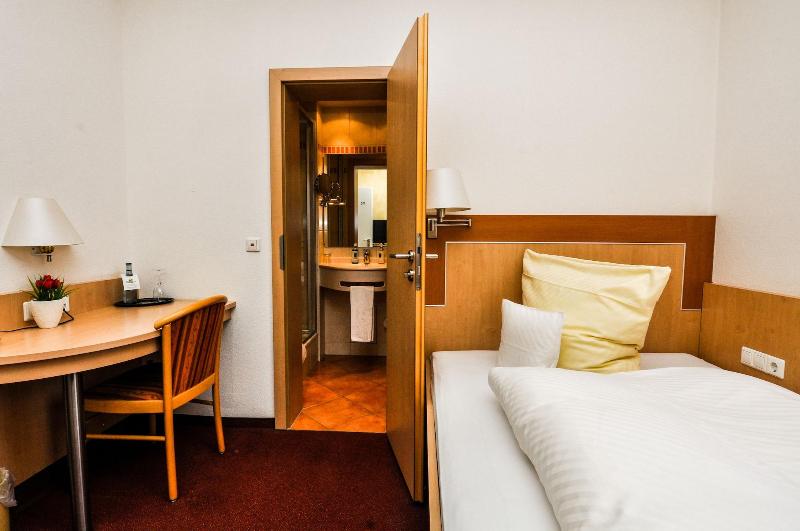 Hotel Garni Metzingen - Oda